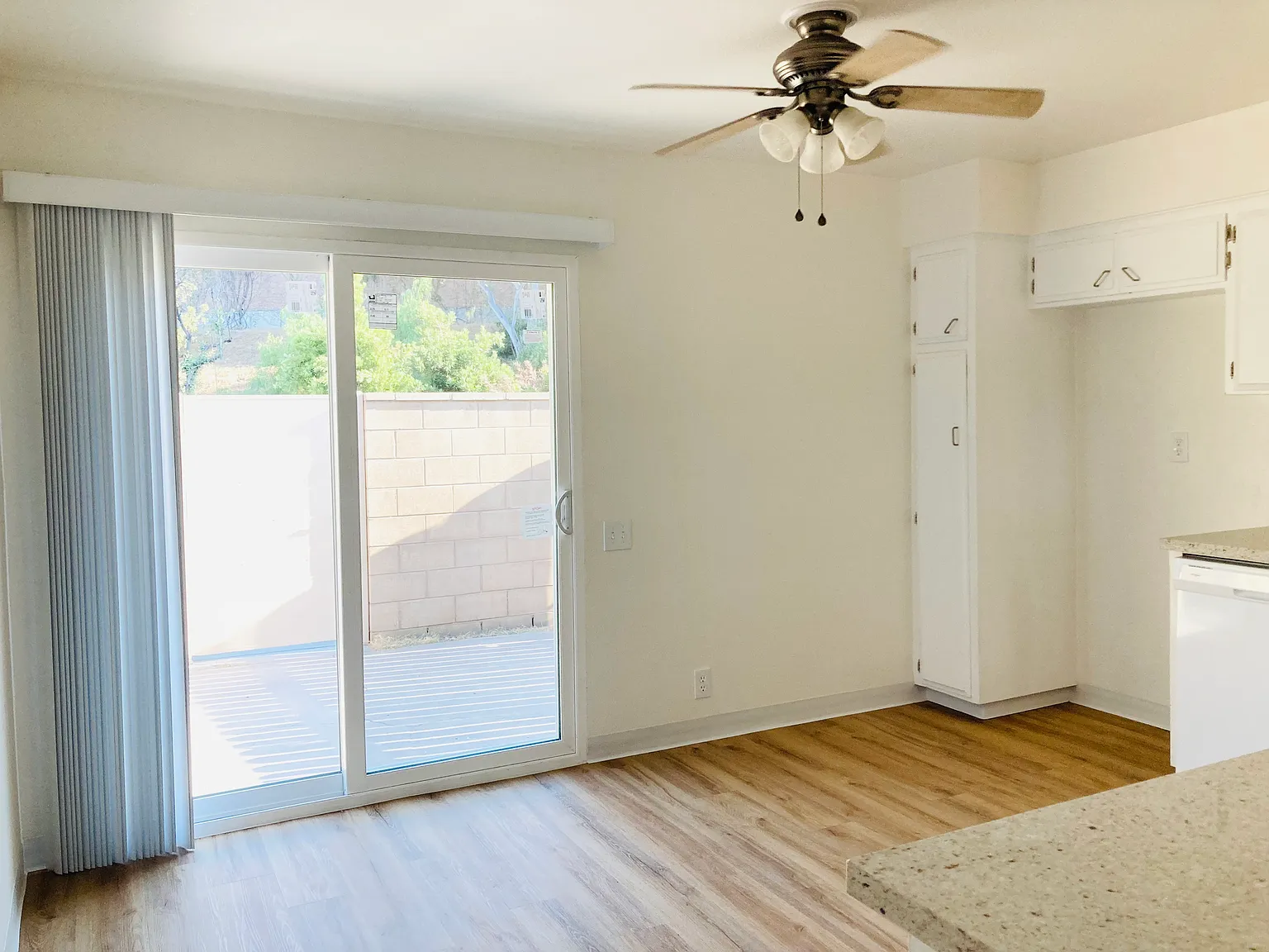 Catalina Garden Apartments — Photo 3