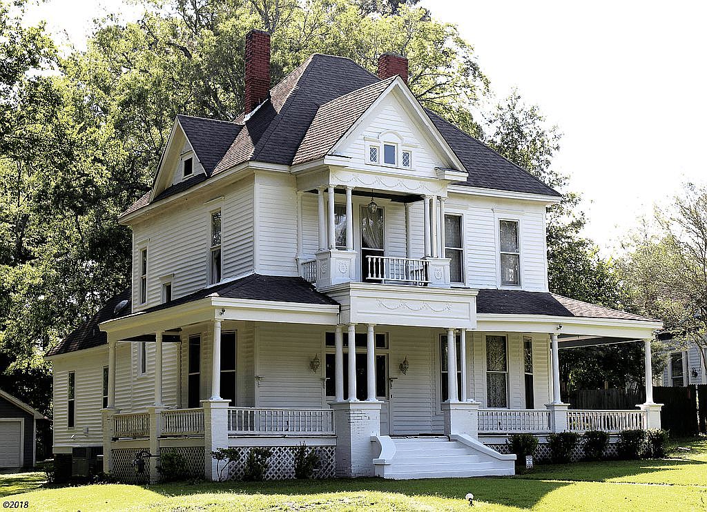 308 S Franklin St, Aberdeen, MS 39730 Zillow