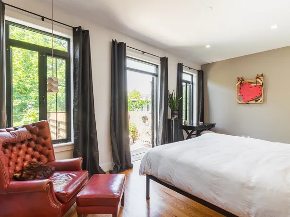 537 Chauncey Street image 10 of 19