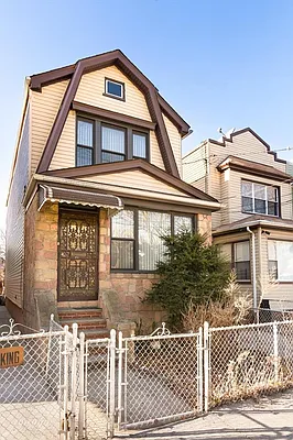 Sold by Corcoran | media 6