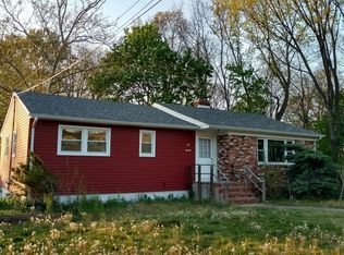 52 Castleton Ave, Somerset, NJ 08873