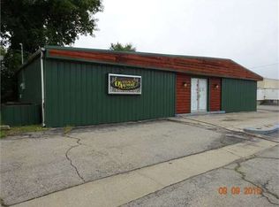 725 E Maple St, Columbus, KS 66725