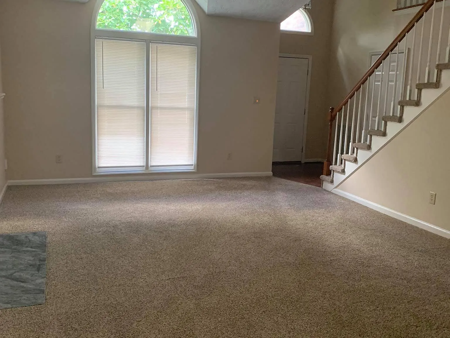 3 bed, 2.5 bath, 1499 sqft, $1,995 — Photo 4