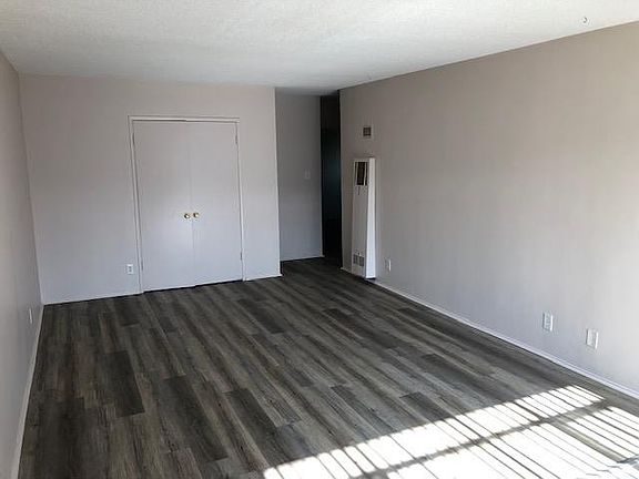 2nd image of 12002 Hart St APT 5