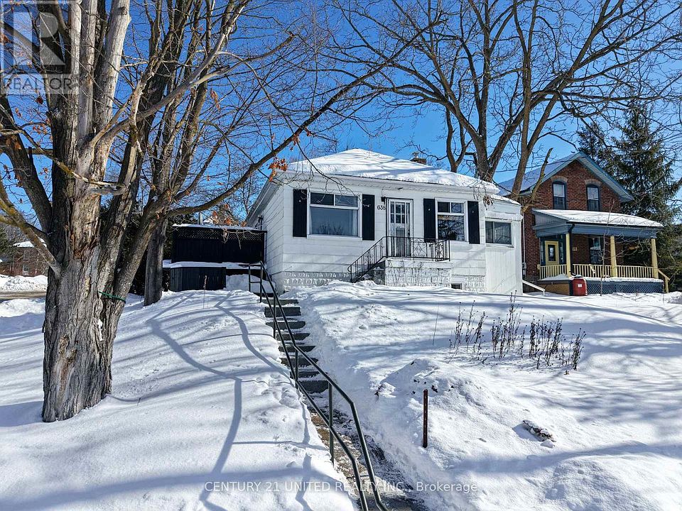 1st image of 638 Rubidge St