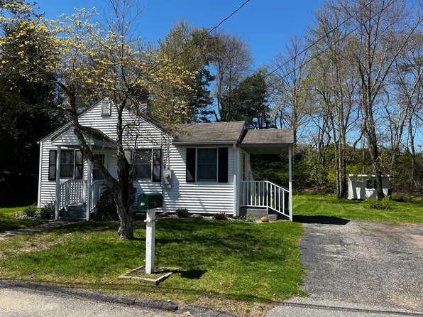 12 West End Street, Stafford, CT 06076
