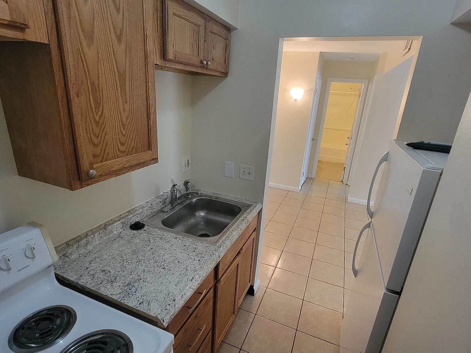 1 bed, 450 sqft, $800 — Photo 4