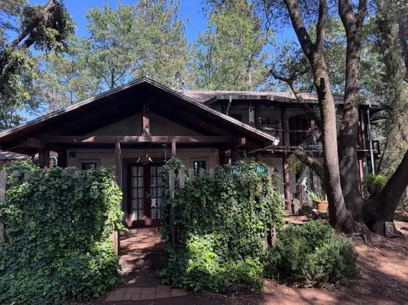 3710 Courageous Rd, Greenwood, CA 95635