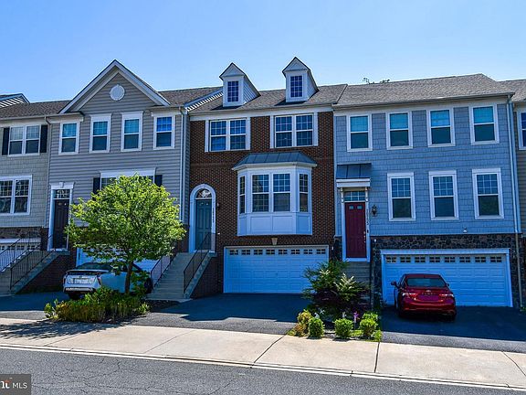 3rd image of 16733 Shackleford Way