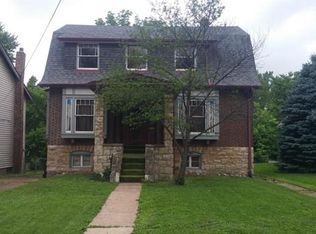 225 Harrison Ave, Saint Louis, MO