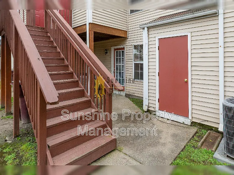 3468 Clover Meadows Dr — Photo 8