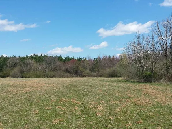 28 Country Rd, Yanceyville, NC 27379