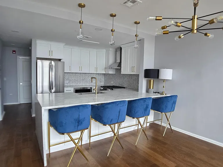 358 Rector St #321 — Photo 1