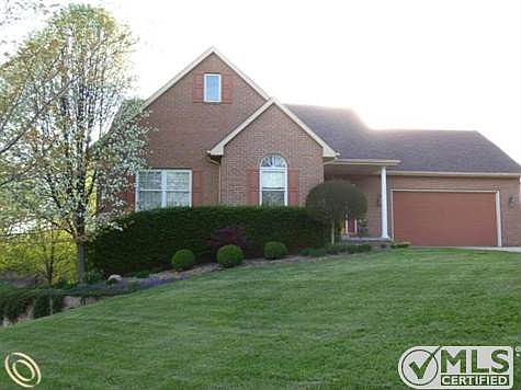 1st image of 2951 Maywood Dr