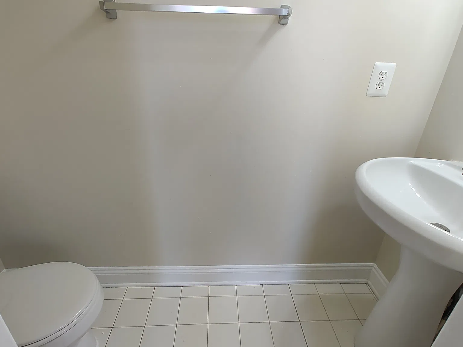3 bed, 2000 sqft, $2,650 — Photo 4