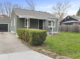 507 N James St, Champaign, IL 61821