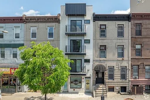 2243 N Broad St - 2F — Photo 4