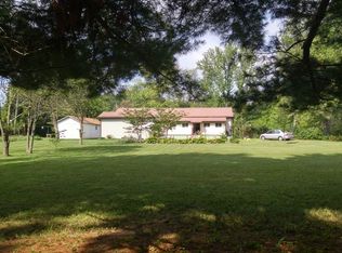4701 White Hill Rd, Bowling Green, IN 47833