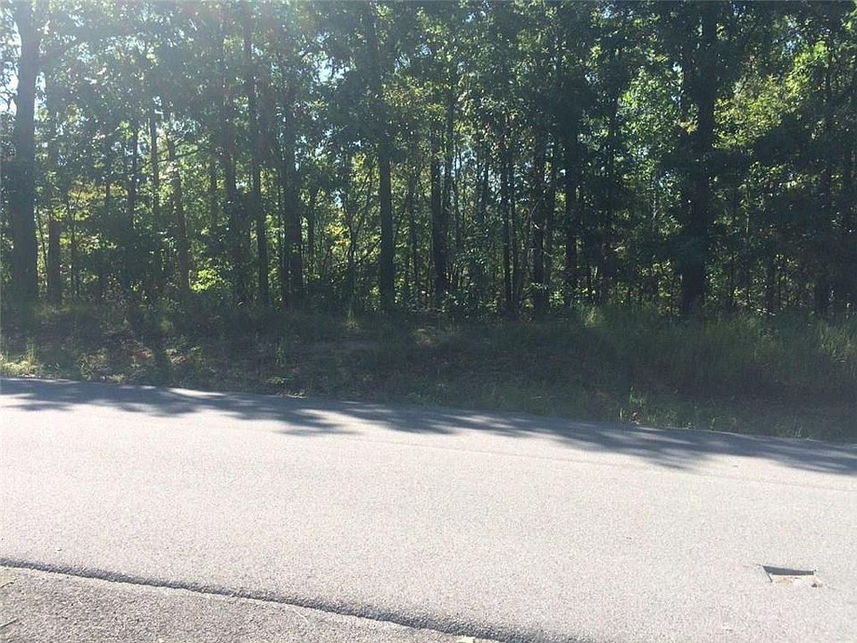 1st image of 025 York Dr
