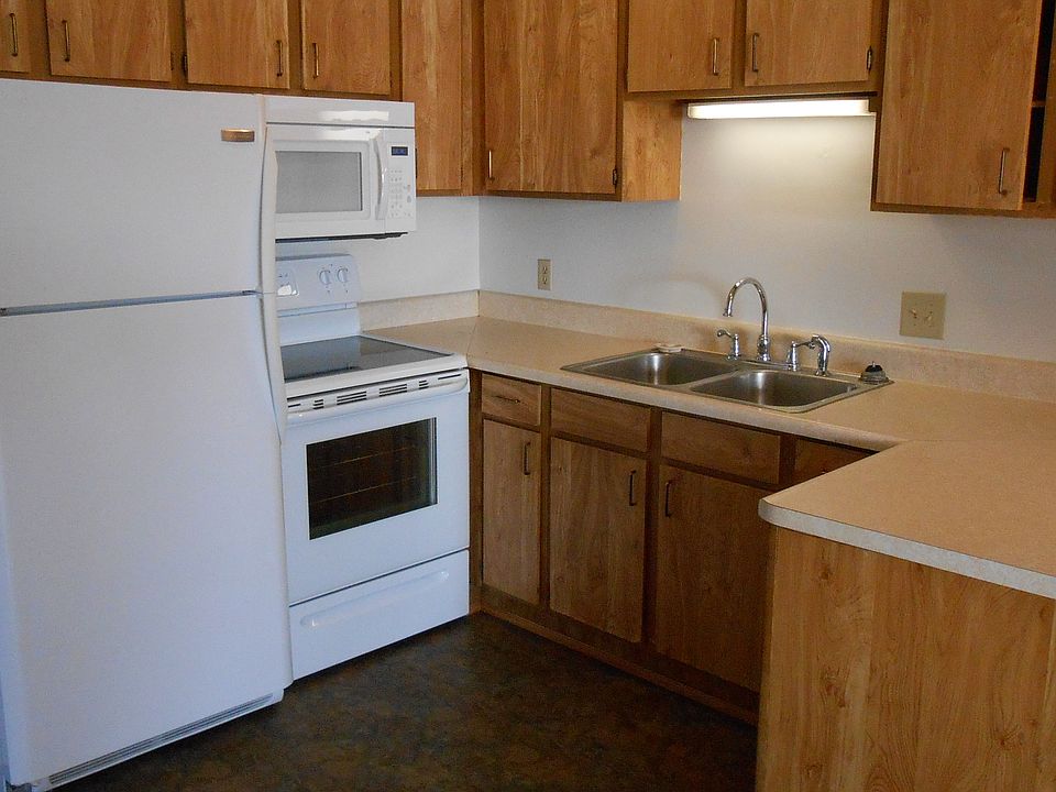 1st image of 1023 Brookwood Dr
