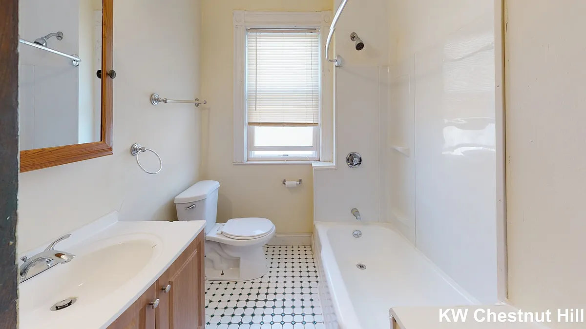 Building Photo - 35 Allston St #2