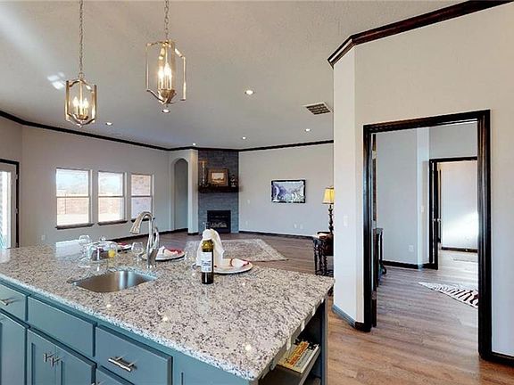 4th image of 13505 Matera Cir