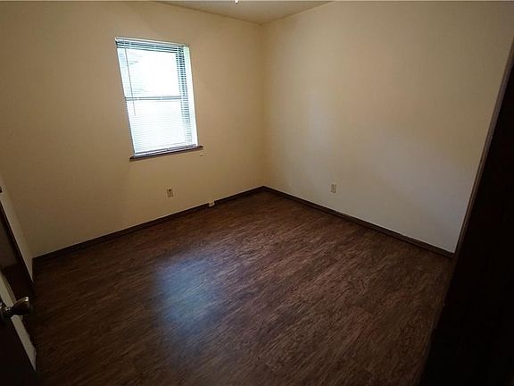 5th image of 1607 N 28th St