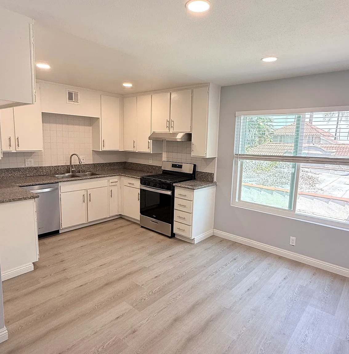 1712 S 3rd St — Photo 1
