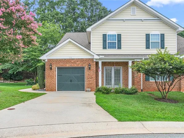 114 Starling St, Mebane, NC 27302