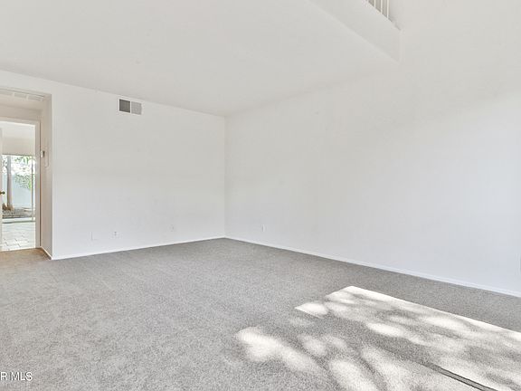 5th image of 227 Gazania Ct