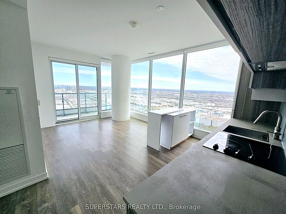 4th image of 898 Portage Pkwy #5002