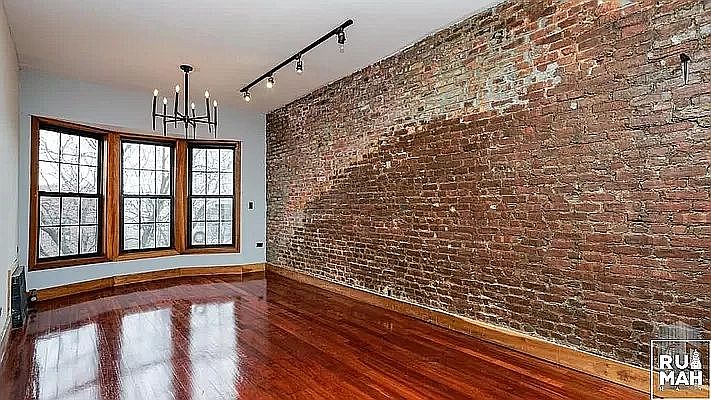 1st image of 349 Franklin Ave #3LL