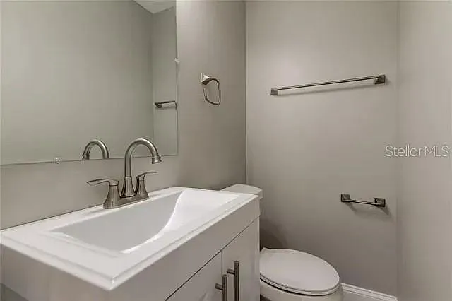 300 6th St N #W-2 — Photo 13