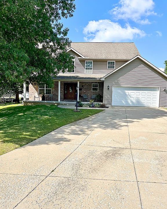 1st image of 429 N Alma Ct