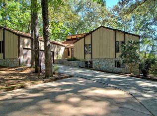 657 Ginger Cake Rd, Fayetteville, GA 30214