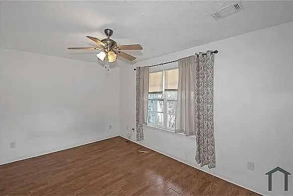 6447 River Park Dr — Photo 15