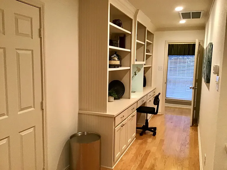 405 S Lakewood Cir — Photo 5