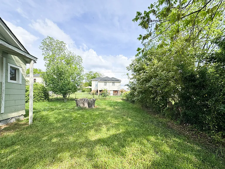280 Cedar St — Photo 12