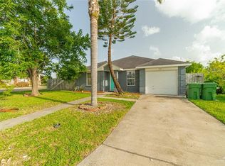 207 Caramel Dr, Alamo, TX 78516