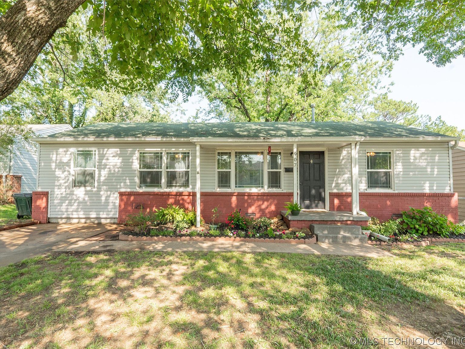 907 N Cedar Ave, Sand Springs, OK 74063 Zillow
