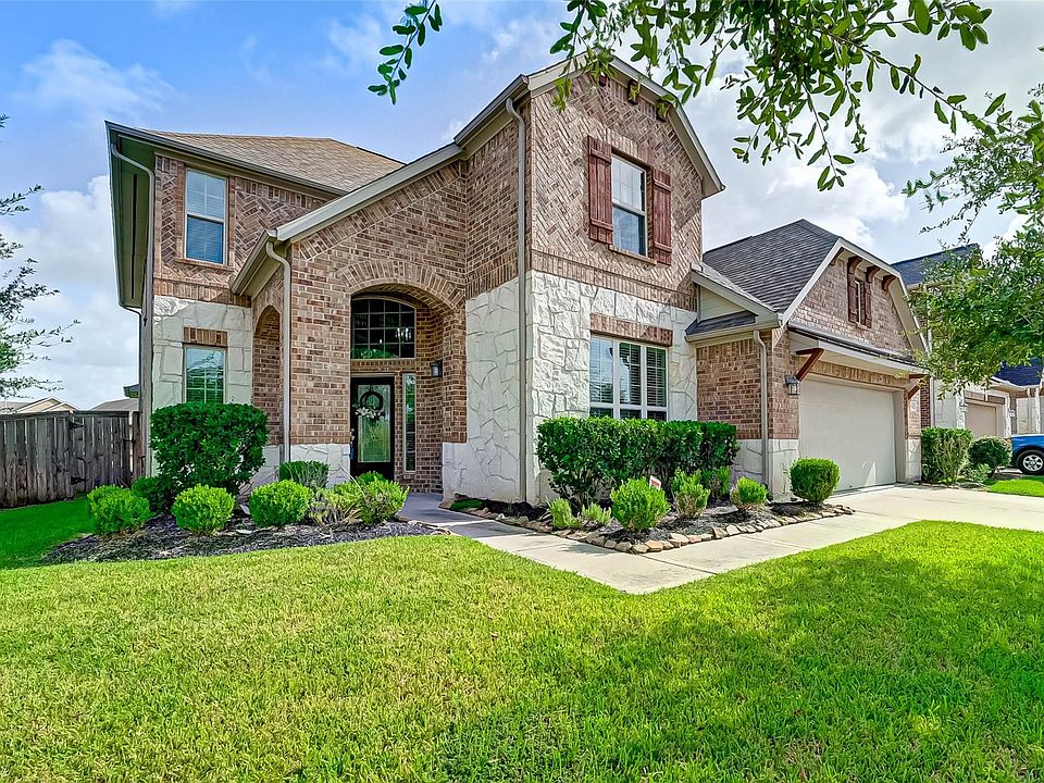 1st image of 20618 Bahama Blue Dr