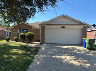 307 Oakhurst Dr, Seagoville, TX 75159