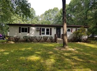 521 Timothy Dr, Effort, PA 18330