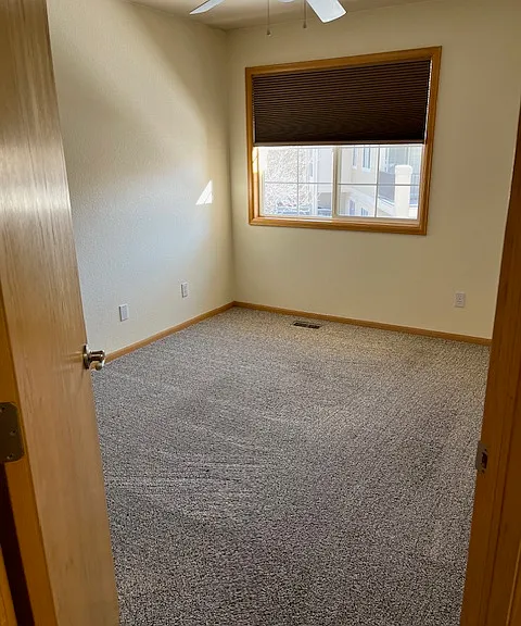 5151 Boardwalk Dr #K3 — Photo 17