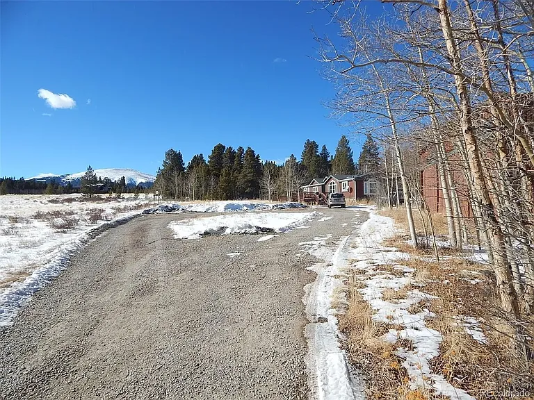 443 Vine Rd — Photo 29