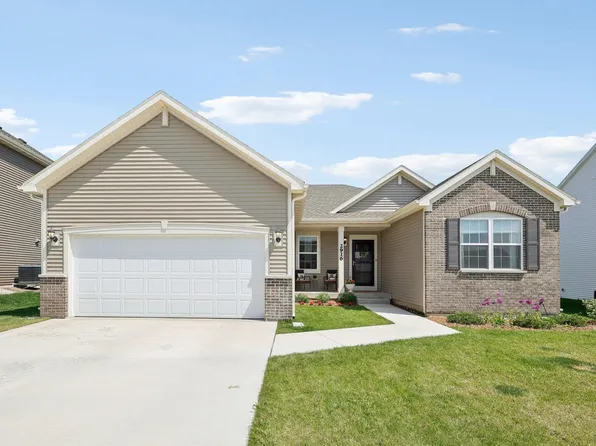 2916 Jackson St, Stoughton, WI 53589