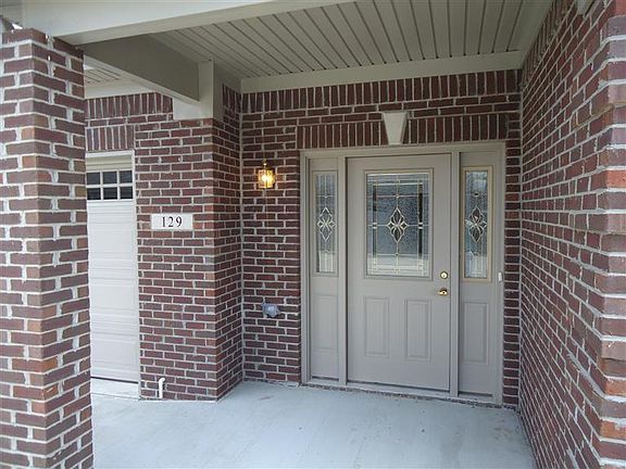 5th image of 127 Nicklaus Dr