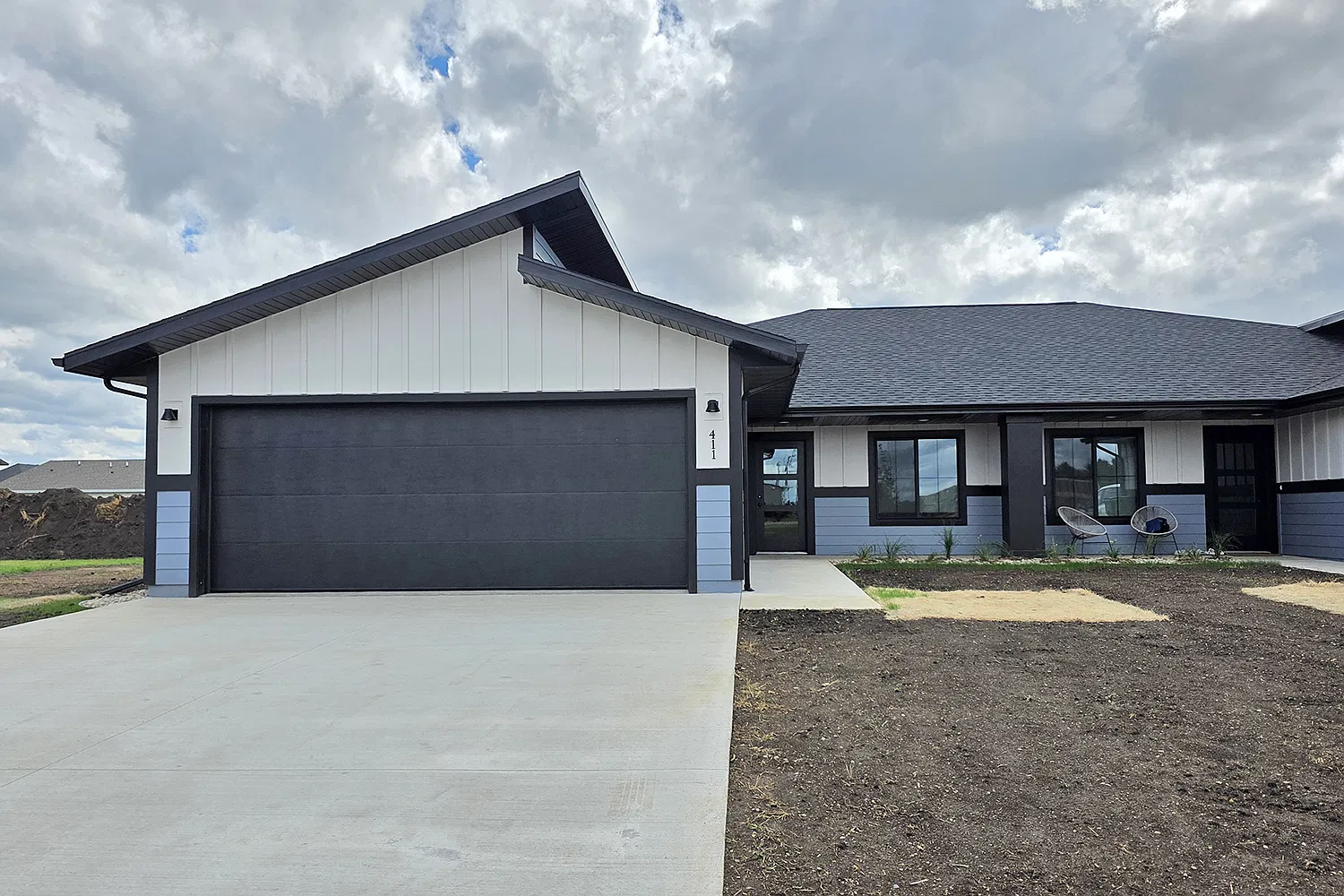3 bed, 1276 sqft, $2,250 — Photo 1