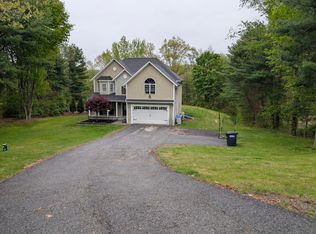 192 Southbridge Rd, Dudley, MA 01571