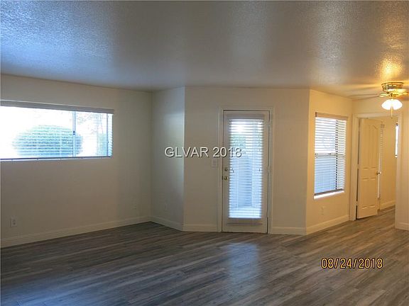 4th image of 701 Capri Dr Unit 1A
